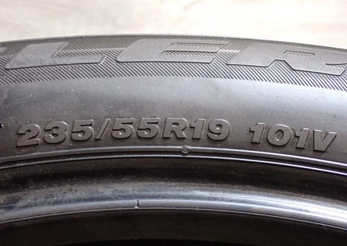 Bridgestone Dueler H/L 33 235/55 R19 101V