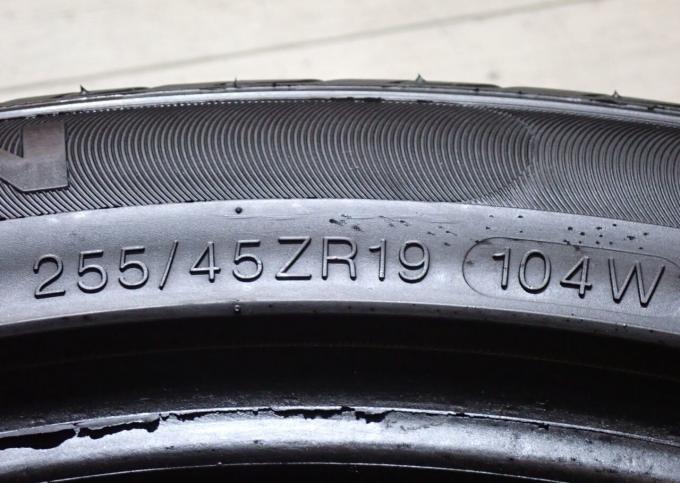 Aosen HU901 255/45 R19 104W