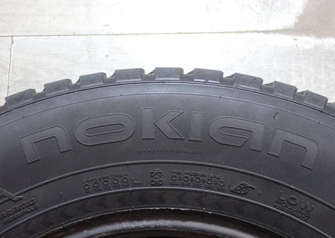 Nokian Tyres Hakkapeliitta 8 SUV 285/60 R18 116T