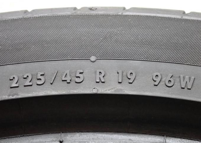 Continental ContiSportContact 5 225/45 R19 96W