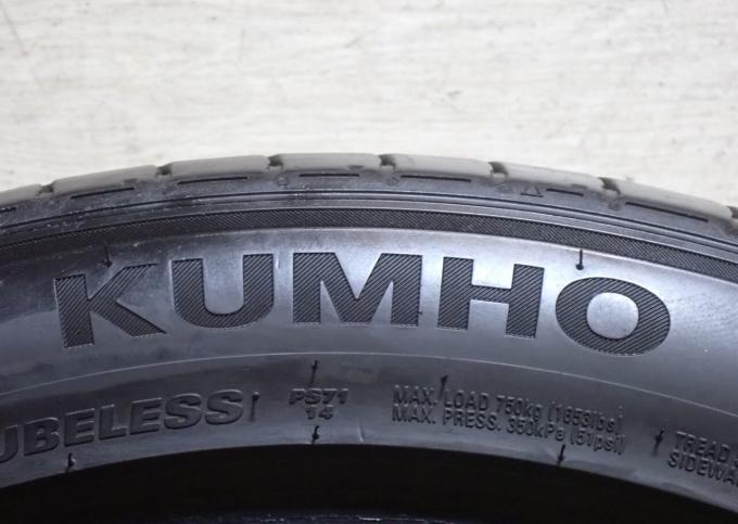 Kumho Ecsta PS71 SUV 245/45 R19 98W