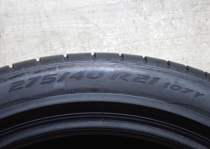 Pirelli P Zero 275/40 R21 и 315/35 R21 107Y