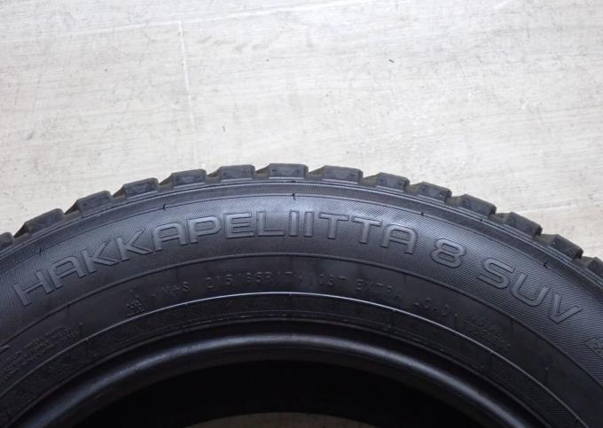 Nokian Tyres Hakkapeliitta 8 SUV 215/65 R17 103T