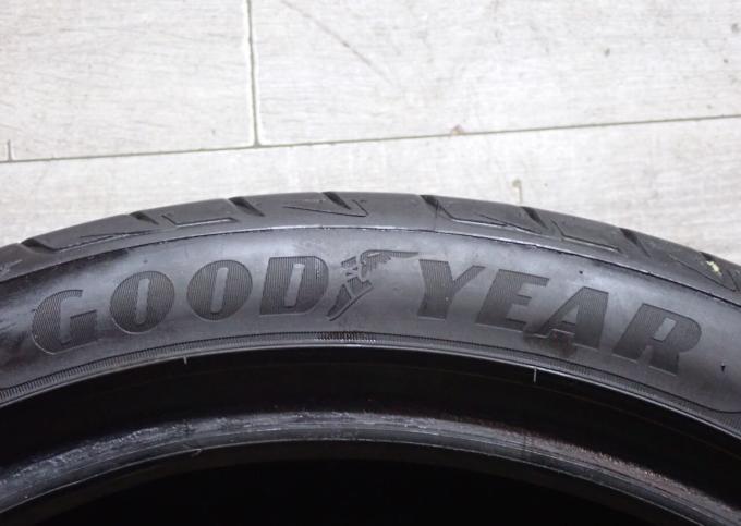 Goodyear Eagle F1 Asymmetric 3 275/35 R19 100Y