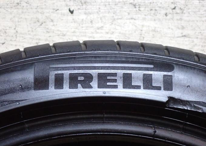 Pirelli P Zero 245/40 R19 94W