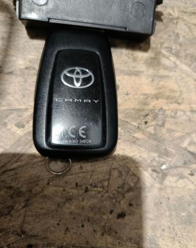 SMART Ключи Toyota camry 70 75 2021