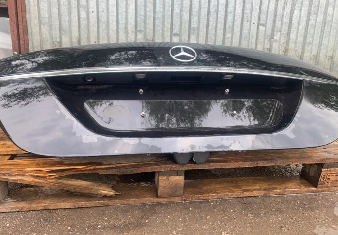 Крышка багажника Mercedes W221 A2217500275