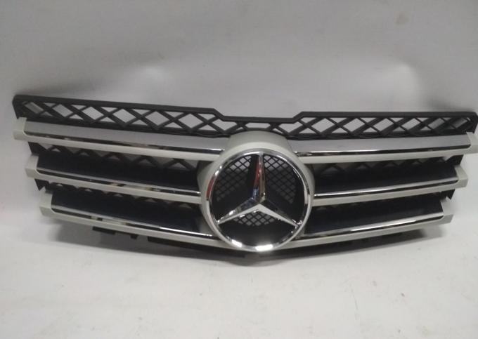 Решетка радиатора Mercedes glk х204 2048801583