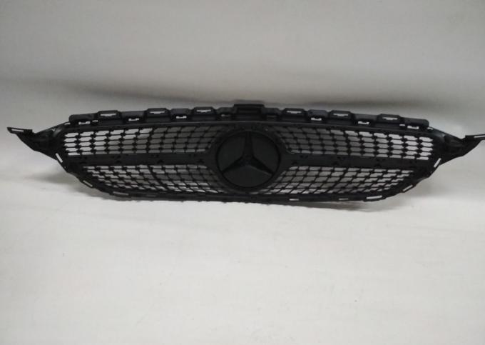 Решетка радиатора Mercedes C W205 AMG diamond 2058800183