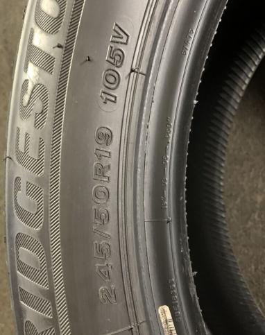 Bridgestone Blizzak LM-001 245/50 R19