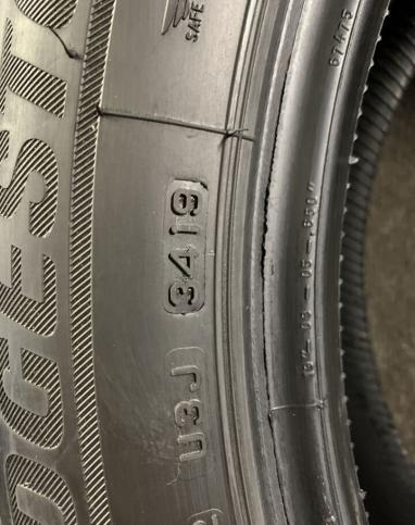 Bridgestone Blizzak LM-001 245/50 R19