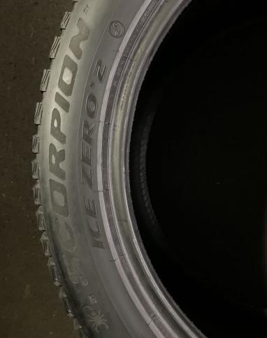 Pirelli Ice Zero 2 285/45 R21 113H