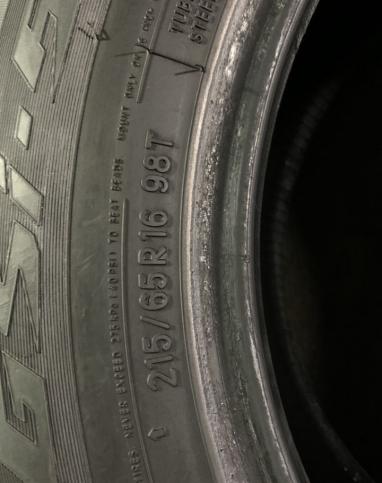 Toyo Observe GSi-5 215/65 R16 98T