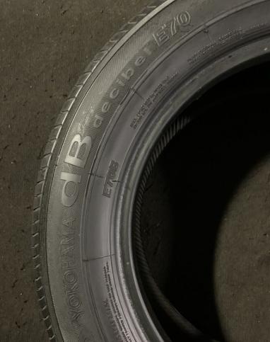 Yokohama dB Decibel E70 215/60 R16