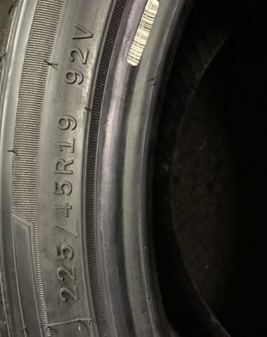 LingLong Green-Max 4x4 HP 225/45 R19