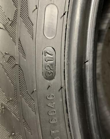 Nokian Tyres Hakkapeliitta 9 SUV 275/50 R20