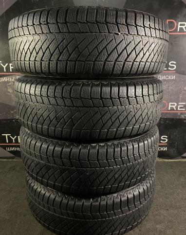 Зимние Колёса Mazda 225/65 R17 Б/у