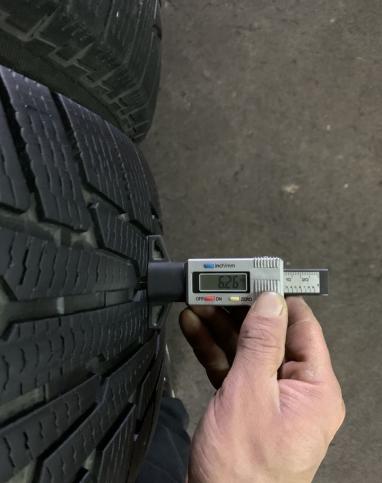 Nokian Tyres Hakkapeliitta R2 SUV 255/50 R19