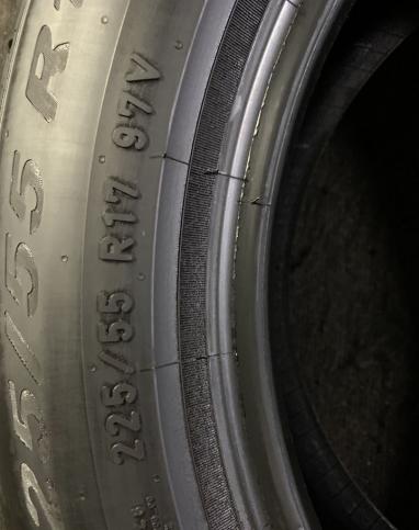 Pirelli Scorpion 225/55 R17 97V