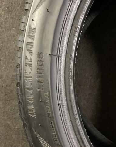 Bridgestone Blizzak LM-005 225/45 R18 и 245/40 R18 95V