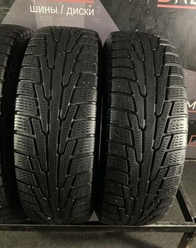 Nokian Tyres Hakkapeliitta R 215/70 R16 100R