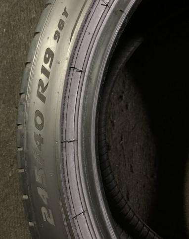 Pirelli P Zero 245/40 R19