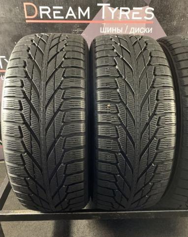 Nokian Tyres Hakkapeliitta R2 SUV 235/60 R17