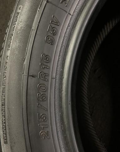 Yokohama dB Decibel E70 215/60 R16