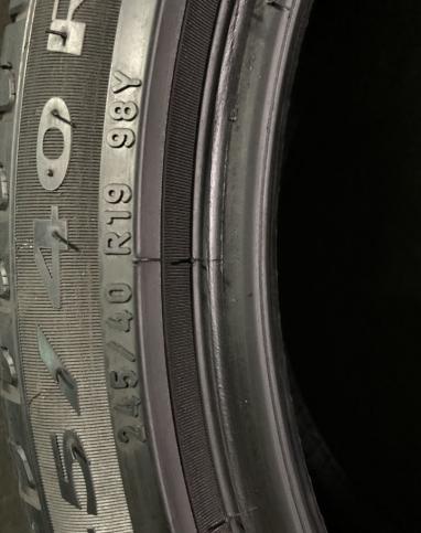 Pirelli Cinturato P7 245/40 R19 и 275/35 R19 98Y