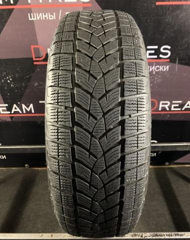 Goodyear UltraGrip Ice 215/55 R17