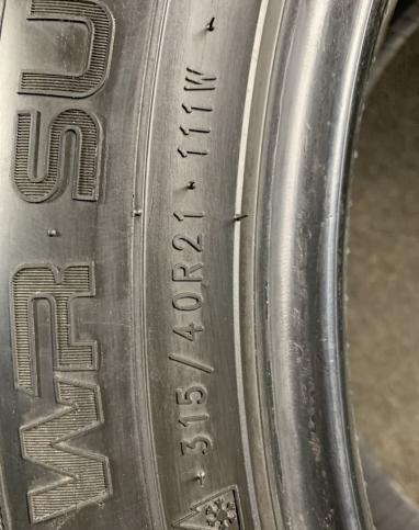 Nokian Tyres WR SUV 3 315/40 R21 111W