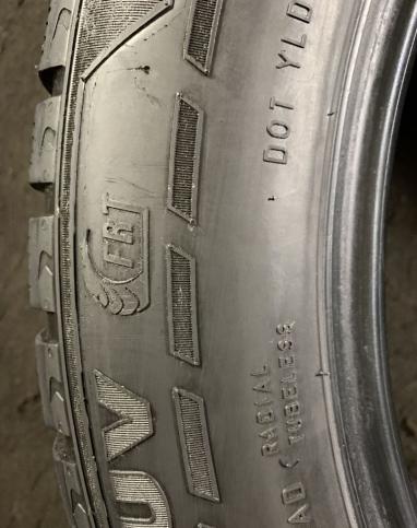 Nokian Tyres Hakkapeliitta 7 SUV 255/50 R19