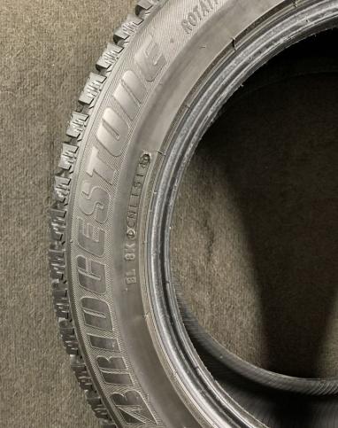 Bridgestone Ice Cruiser 7000 205/55 R16