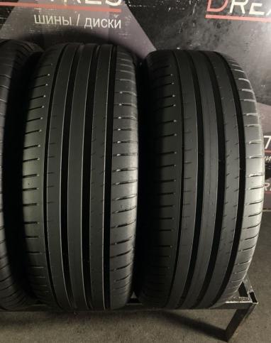 Michelin Pilot Sport 4 SUV 235/60 R18 107V