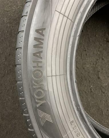 Yokohama BluEarth AE50 235/55 R18