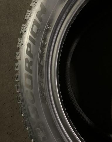 Pirelli Scorpion Ice Zero 2 285/45 R20