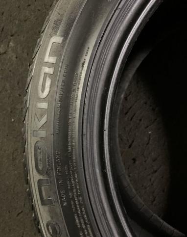 Nokian Tyres WR 255/50 R19