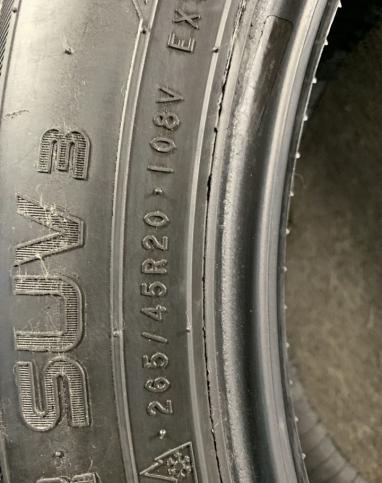 Nokian Tyres WR SUV 3 265/45 R20