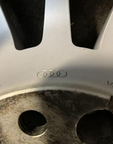 Зимние Колёса Audi 225/50 R17 Б/у