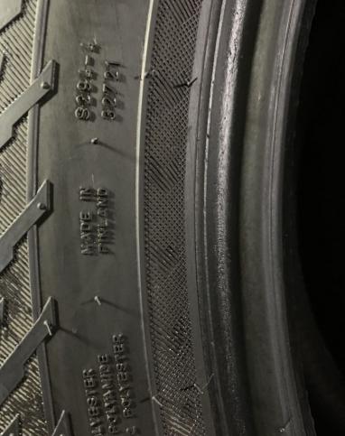 Nokian Tyres Hakkapeliitta 8 SUV 275/50 R20