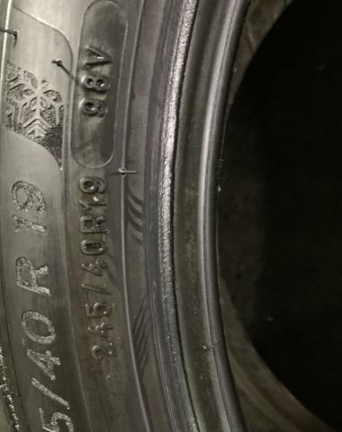 Michelin Pilot Alpin 5 245/40 R19 98V