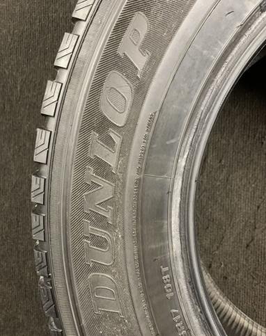 Dunlop SP Winter Ice 01 235/65 R17