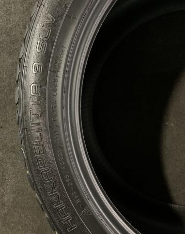 Nokian Tyres Hakkapeliitta 9 SUV 295/40 R21