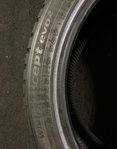 Hankook Winter I'Cept Evo2 W320 245/40 R19