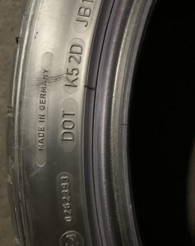 Dunlop SP Sport Maxx GT 285/35 R21