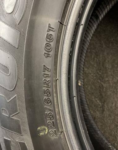 Bridgestone Ice Cruiser 7000 225/65 R17