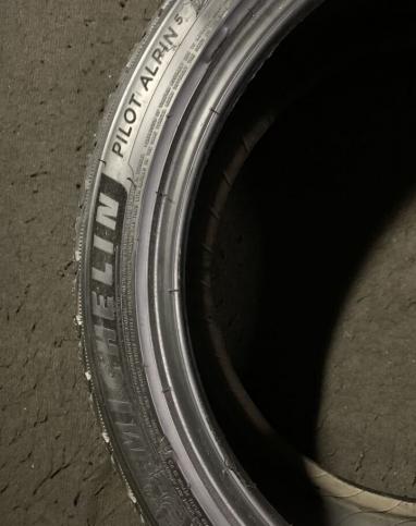 Michelin Pilot Alpin 5 225/40 R19