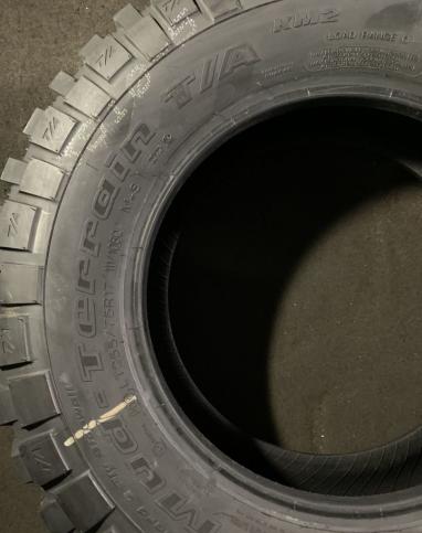 Bfgoodrich Mud-Terrain T/A KM2 255/75 R17