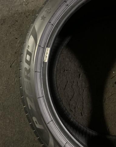 Pirelli P Zero 245/40 R19