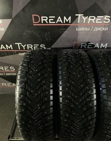 Nokian Tyres Hakkapeliitta 10p SUV 215/65 R16